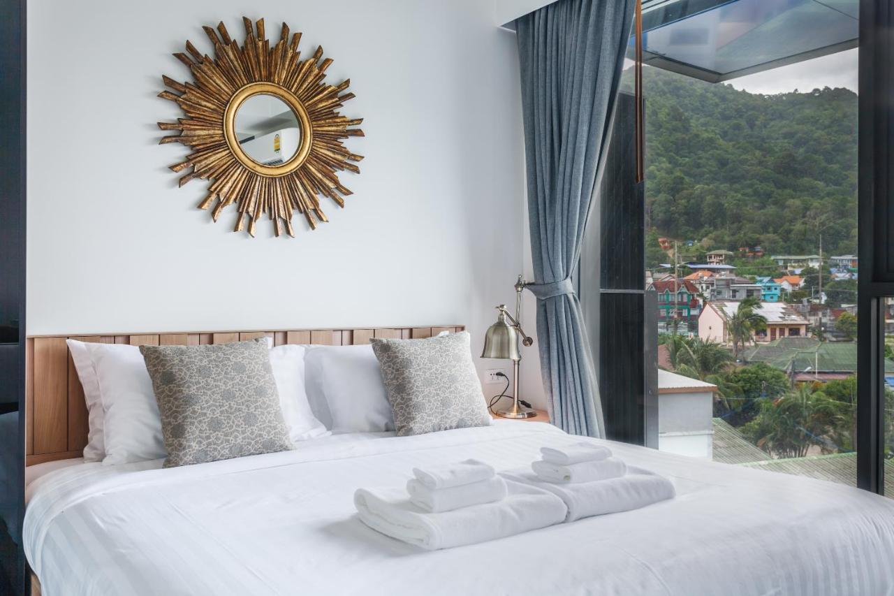 The Deck Condominium By Lofty Patong Luaran gambar