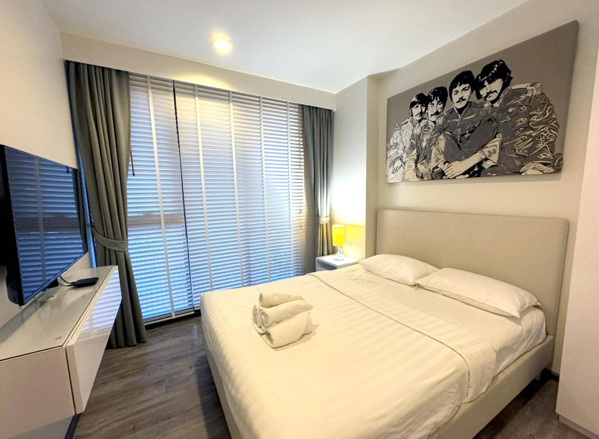 The Deck Condominium By Lofty Patong Luaran gambar