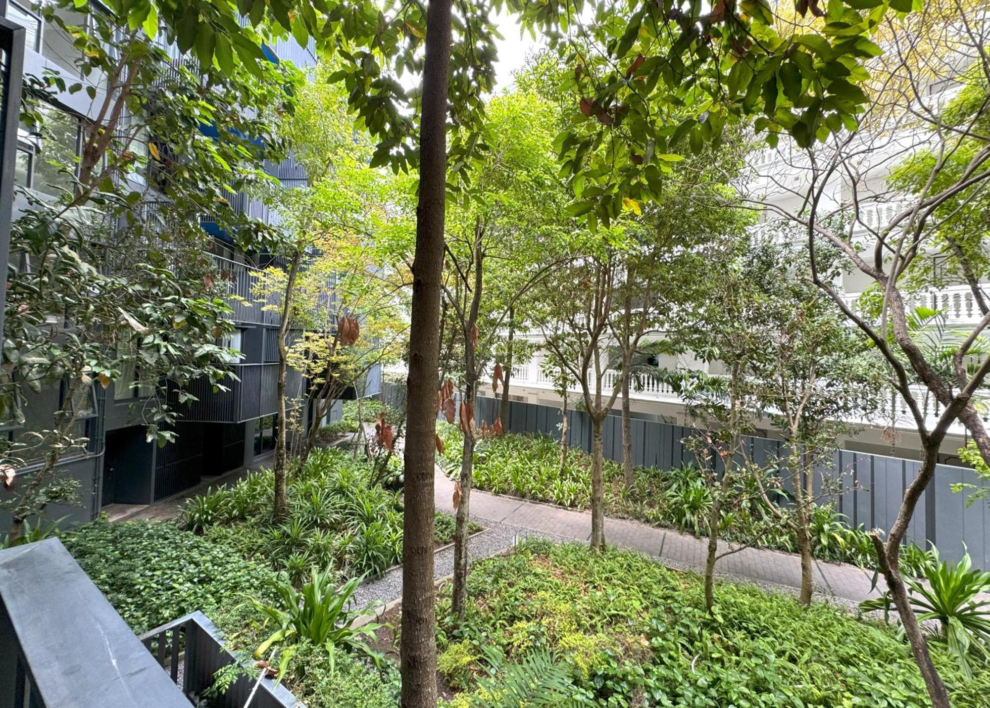 The Deck Condominium By Lofty Patong Luaran gambar