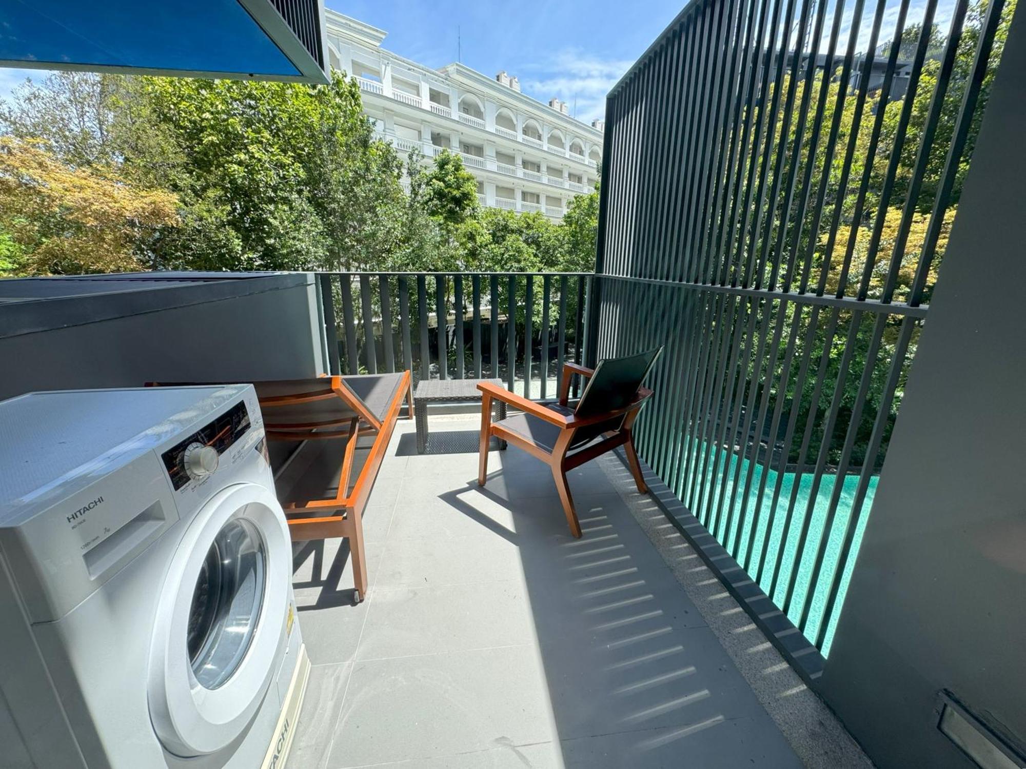 The Deck Condominium By Lofty Patong Luaran gambar