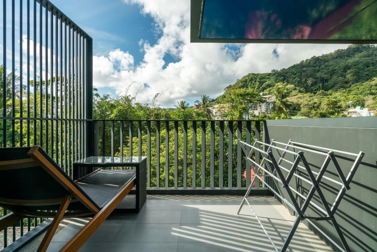 The Deck Condominium By Lofty Patong Luaran gambar